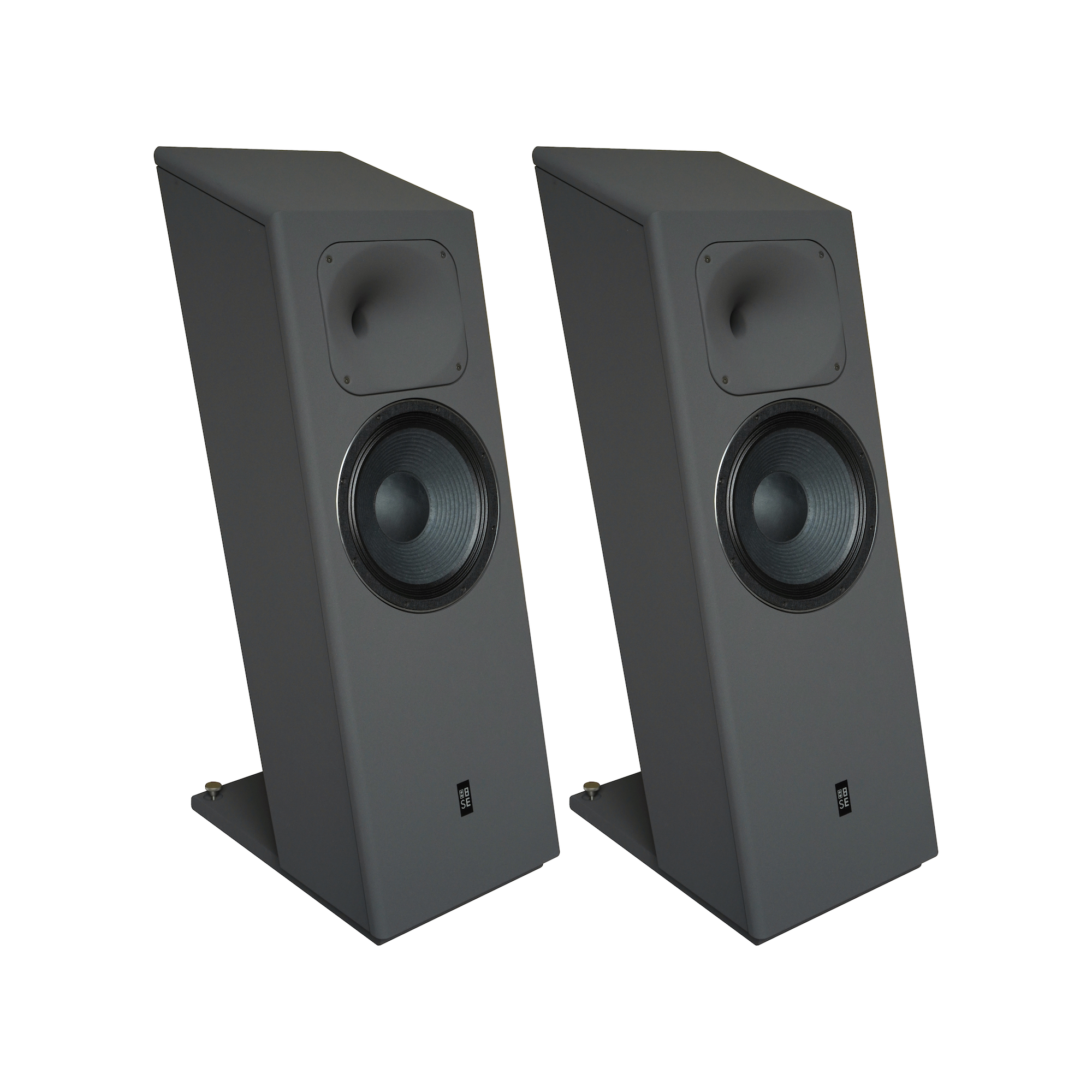 A stereo pair of STRAUSS ELEKTROAKUSTIK SE MF-4S Large-Format Floorstanding Passive Monitoring Systems, showcasing the 12-inch LIT woofer and horn-loaded compression driver architecture in Nextel Anthracite.